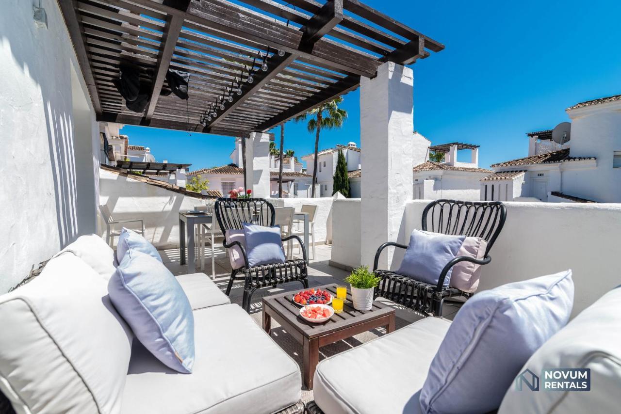 Apartemen Modern 2 Bedroom Penthouse W/ Terrace, Pool & Bbq Marbella