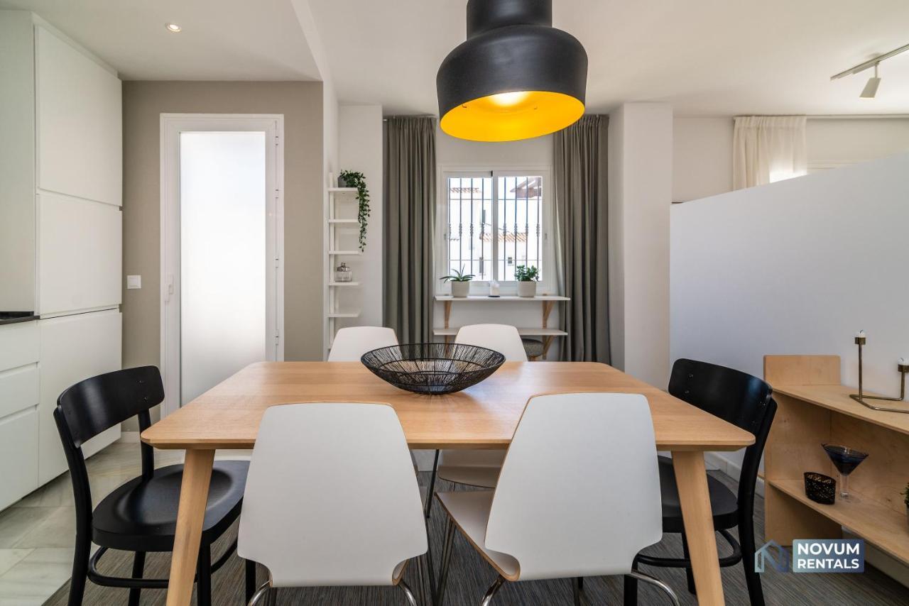 Leilighet Modern 2 Bedroom Penthouse W/ Terrace, Pool & Bbq *