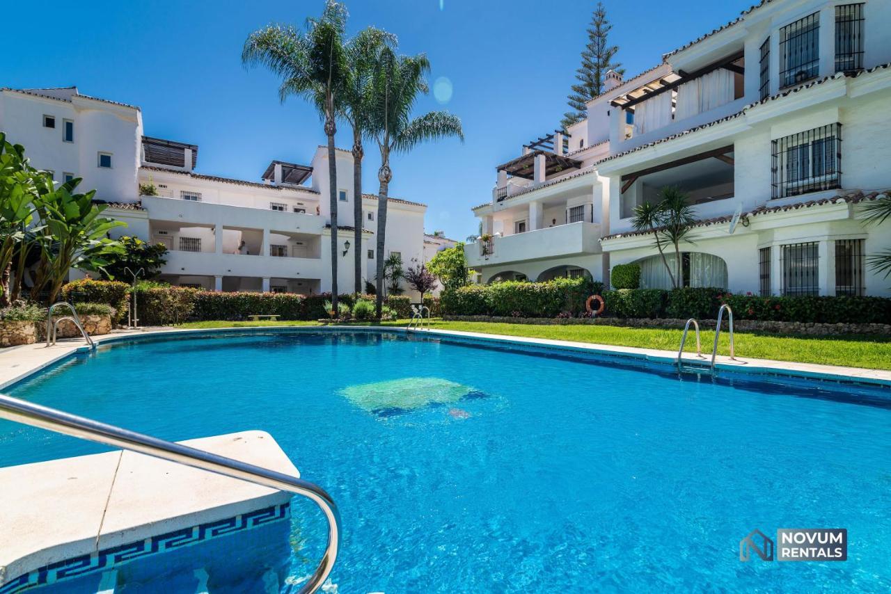 Modern 2 Bedroom Penthouse W/ Terrace, Pool & Bbq Appartement Marbella